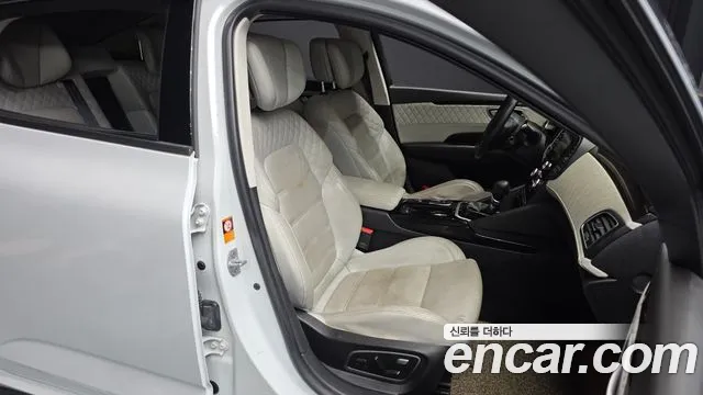 2017 Renault SM6 2.0 GDe RE Sold VIN KNMA4C2BMHP041993 – side profile