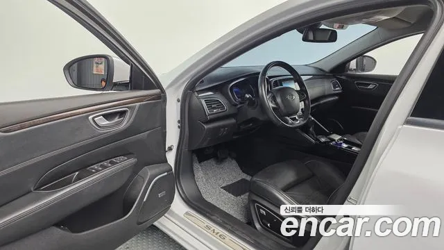 2017 Renault SM6 2.0 GDe RE Sold VIN KNMA4C2BMHP045660 – engine bay