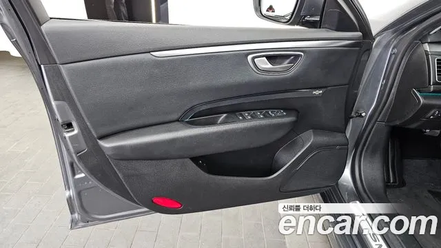 2017 Renault SM6 2.0 GDe SE Sold VIN KNMA4C2BMHP058777 – side profile