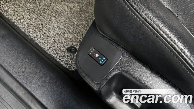 2018 Renault SM5 Nova Classic Sold VIN KNMA4C2BMJP160155 – exterior detail