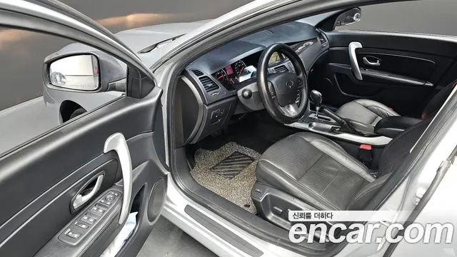 2018 Renault SM5 Nova Classic Sold VIN KNMA4C2BMJP160155 – trunk area