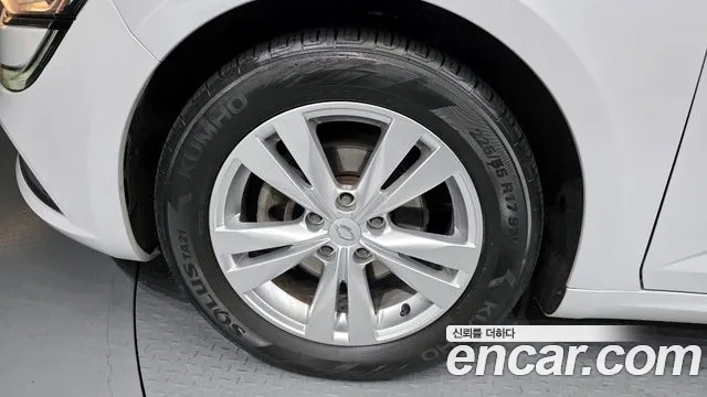 2019 Renault SM6 2.0 Prime SE Sold VIN KNMA4C2BMKP002503 – engine bay