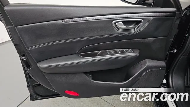 2019 Renault SM6 2.0 GDe LE Sold VIN KNMA4C2BMKP059156 – exterior detail