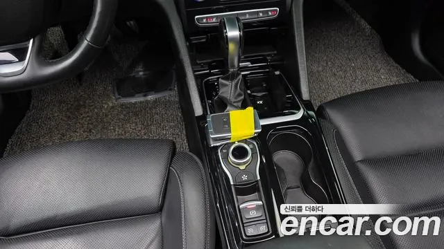 2019 Renault SM6 2.0 GDe LE Sold VIN KNMA4C2BMKP062692 – exterior detail
