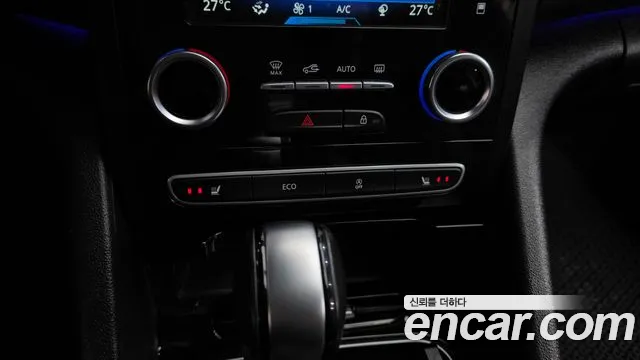 2019 Renault SM6 2.0 GDe LE Sold VIN KNMA4C2BMKP063374 – photo 13 2019 Renault SM6 2.0 GDe LE Sold VIN KNMA4C2BMKP063374 – photo 13