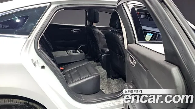 2019 Renault SM6 2.0 GDe LE Sold VIN KNMA4C2BMKP068120 – trunk area
