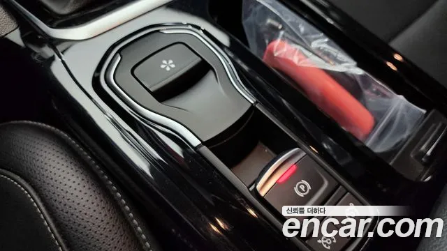 2019 Renault SM6 2.0 GDe LE Sold VIN KNMA4C2BMKP070176 – rear exterior 2019 Renault SM6 2.0 GDe LE Sold VIN KNMA4C2BMKP070176 – rear exterior