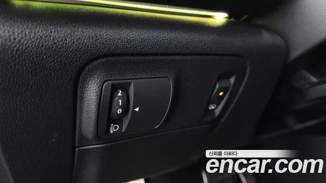 2019 Renault SM6 2.0 GDe LE Sold VIN KNMA4C2BMKP070176 – odometer reading 2019 Renault SM6 2.0 GDe LE Sold VIN KNMA4C2BMKP070176 – odometer reading