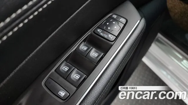 2019 Renault SM6 2.0 GDe LE Sold VIN KNMA4C2BMKP070176 – photo 17 2019 Renault SM6 2.0 GDe LE Sold VIN KNMA4C2BMKP070176 – photo 17