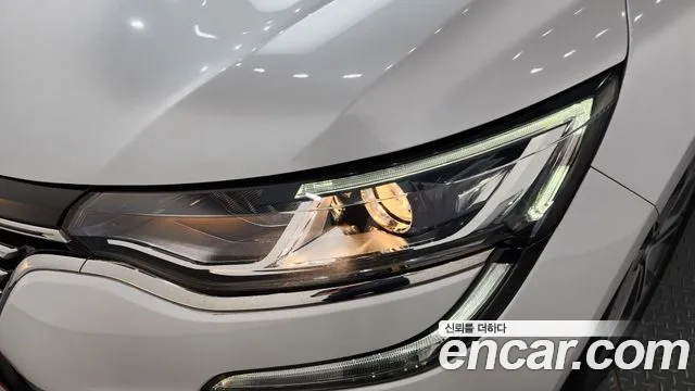 2019 Renault SM6 2.0 GDe LE Sold VIN KNMA4C2BMKP070176 – photo 29 2019 Renault SM6 2.0 GDe LE Sold VIN KNMA4C2BMKP070176 – photo 29