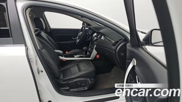 2019 Renault SM5 Nova Classic Sold VIN KNMA4C2BMKP169250 – side profile