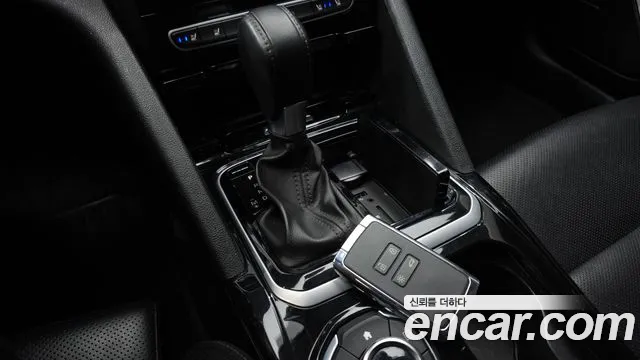 2017 Renault SM6 2.0 LPe RE (Disabled) Sold VIN KNMA4C2CMHP018667 – interior seats