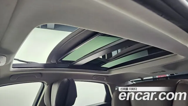 2019 Renault SM6 2.0 LPe LE (Disabled) Sold VIN KNMA4C2CMKP030180 – interior seats 2019 Renault SM6 2.0 LPe LE (Disabled) Sold VIN KNMA4C2CMKP030180 – interior seats