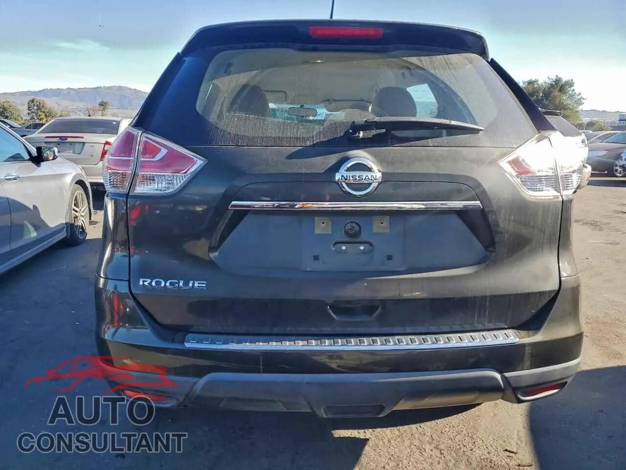 2015 NISSAN ROGUE Damaged VIN KNMAT2MT1FP505119 – engine bay