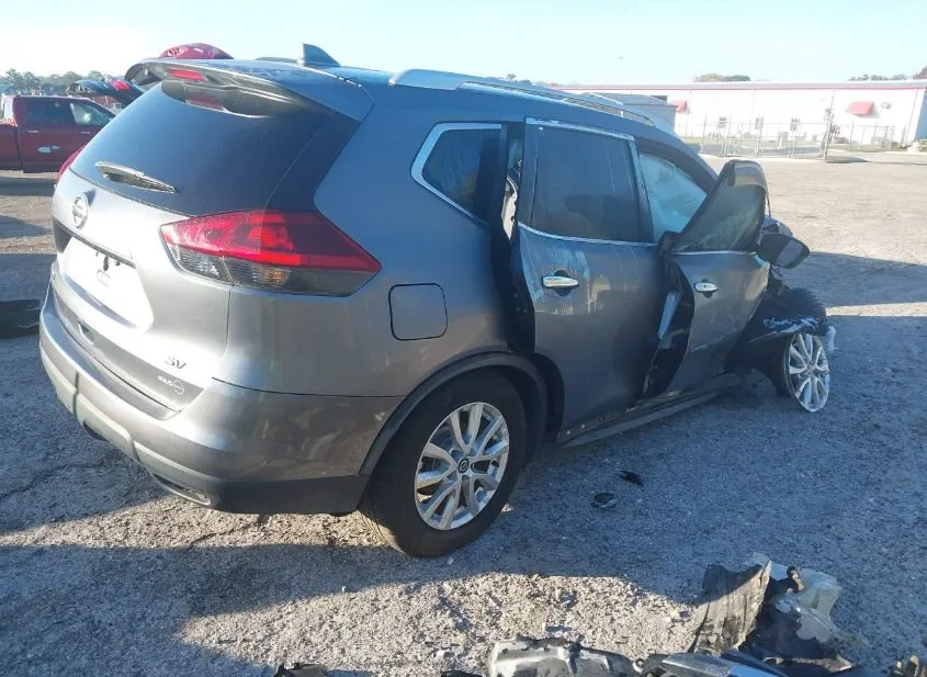 2018 NISSAN Rogue Used VIN KNMAT2MT1JP614608 – interior seats