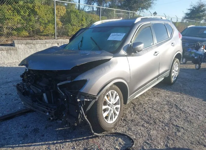 2018 NISSAN Rogue Used VIN KNMAT2MT1JP614608 – photo 14