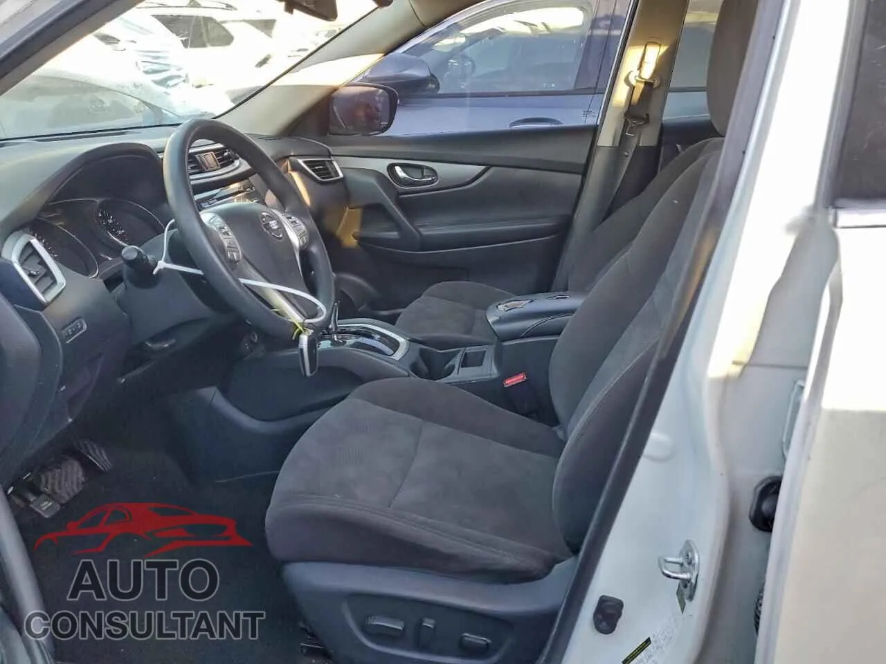 2016 NISSAN ROGUE Damaged VIN KNMAT2MT7GP618509 – exterior detail 2016 NISSAN ROGUE Damaged VIN KNMAT2MT7GP618509 – exterior detail