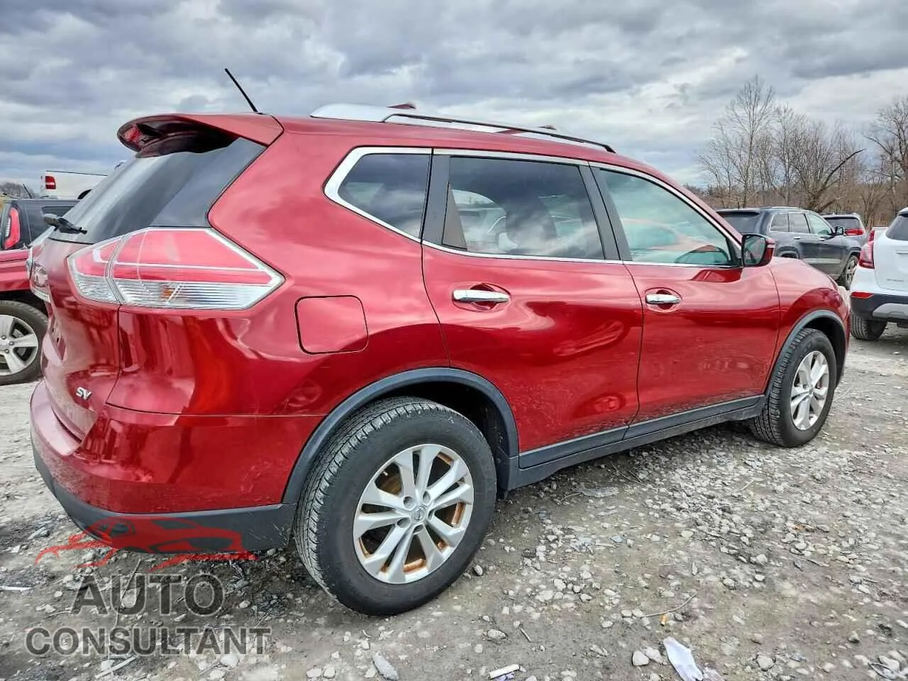 2015 NISSAN ROGUE Damaged VIN KNMAT2MT8FP530857 – side profile