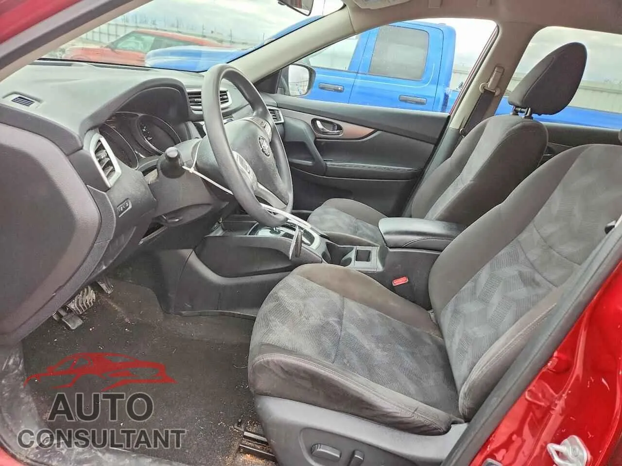 2015 NISSAN ROGUE Damaged VIN KNMAT2MT8FP530857 – exterior detail