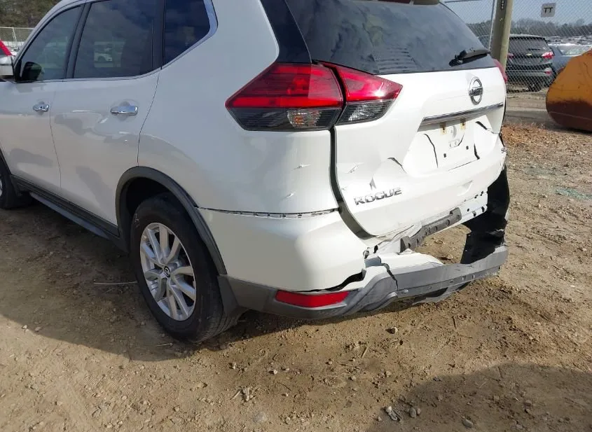 2017 NISSAN Rogue Used VIN KNMAT2MT8HP571461 – engine bay 2017 NISSAN Rogue Used VIN KNMAT2MT8HP571461 – engine bay