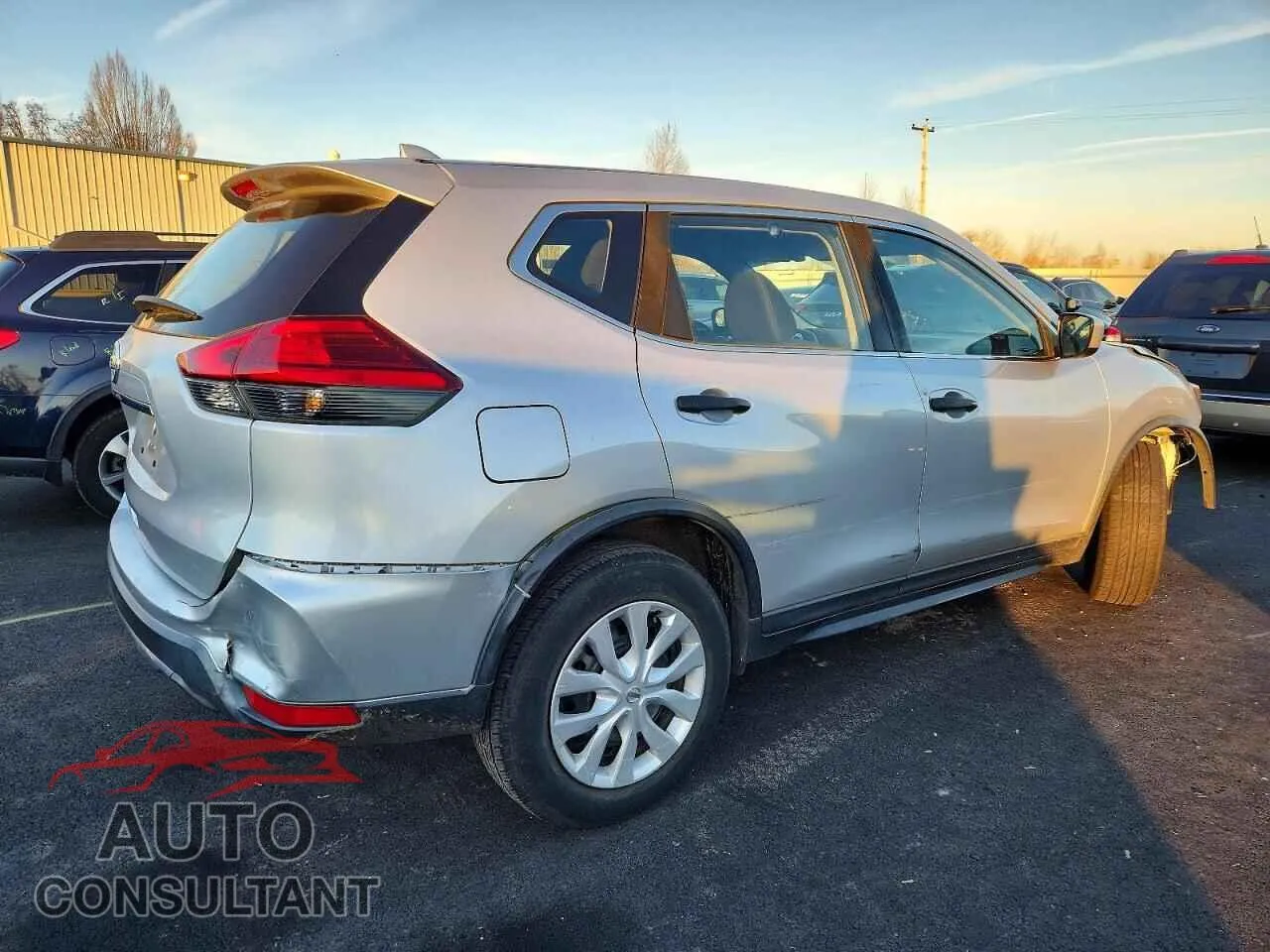 2017 NISSAN ROGUE Damaged VIN KNMAT2MT9HP519675 – side profile 2017 NISSAN ROGUE Damaged VIN KNMAT2MT9HP519675 – side profile