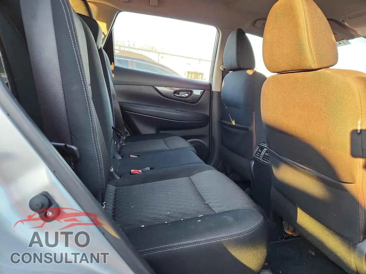 2017 NISSAN ROGUE Damaged VIN KNMAT2MT9HP519675 – odometer reading 2017 NISSAN ROGUE Damaged VIN KNMAT2MT9HP519675 – odometer reading