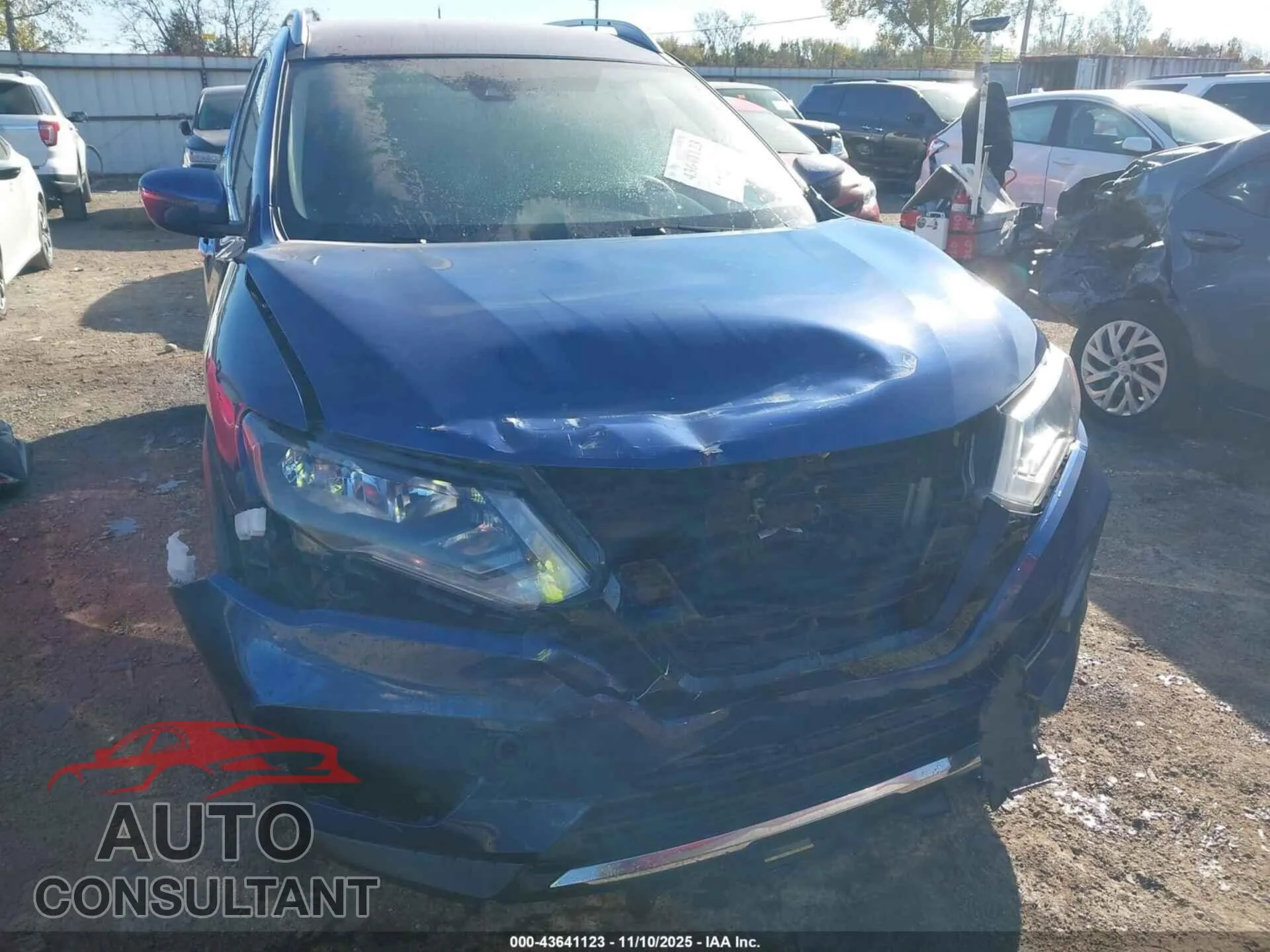 2019 NISSAN ROGUE Damaged VIN KNMAT2MTXKP519000 – engine bay