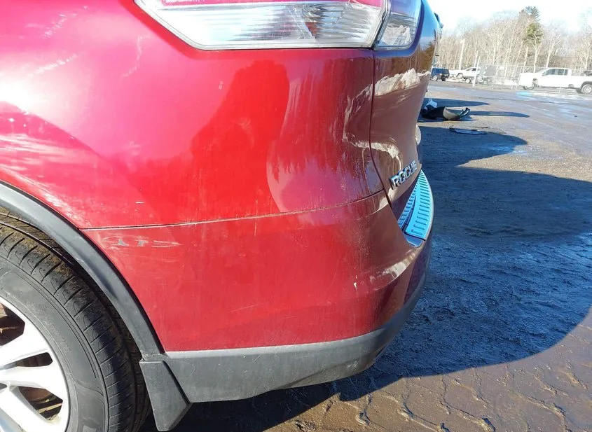 2015 NISSAN ROGUE Used VIN KNMAT2MV0FP546942 – trunk area
