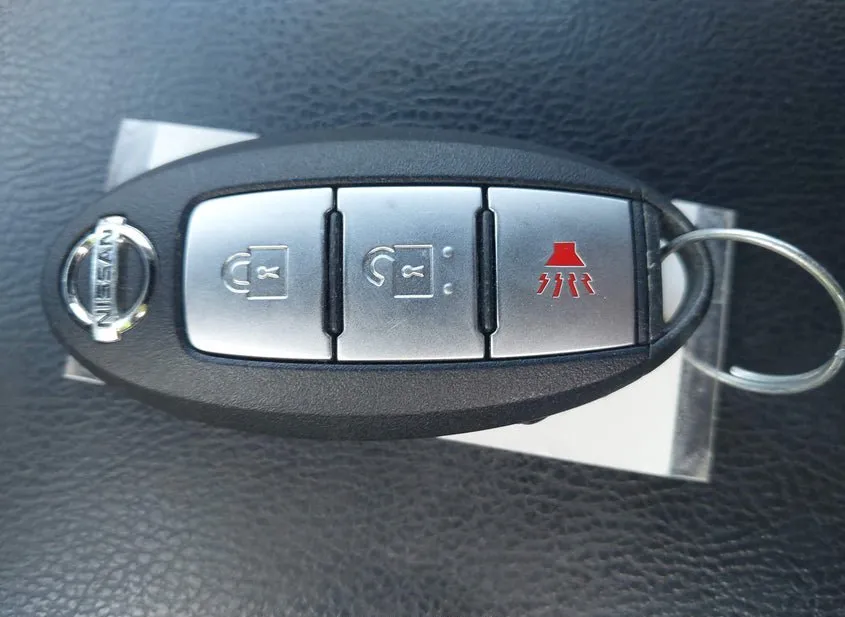2016 NISSAN Rogue Used VIN KNMAT2MV2GP650754 – side profile