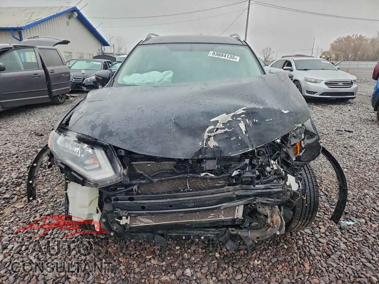2018 NISSAN ROGUE Damaged VIN KNMAT2MV2JP622458 – interior seats 2018 NISSAN ROGUE Damaged VIN KNMAT2MV2JP622458 – interior seats
