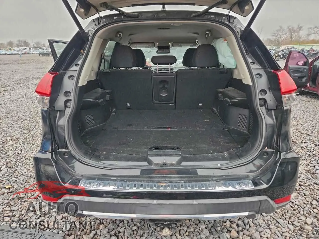 2018 NISSAN ROGUE Damaged VIN KNMAT2MV2JP622458 – engine bay 2018 NISSAN ROGUE Damaged VIN KNMAT2MV2JP622458 – engine bay