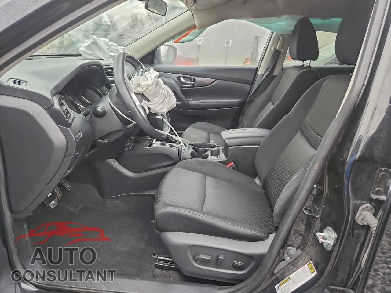 2018 NISSAN ROGUE Damaged VIN KNMAT2MV2JP622458 – exterior detail 2018 NISSAN ROGUE Damaged VIN KNMAT2MV2JP622458 – exterior detail