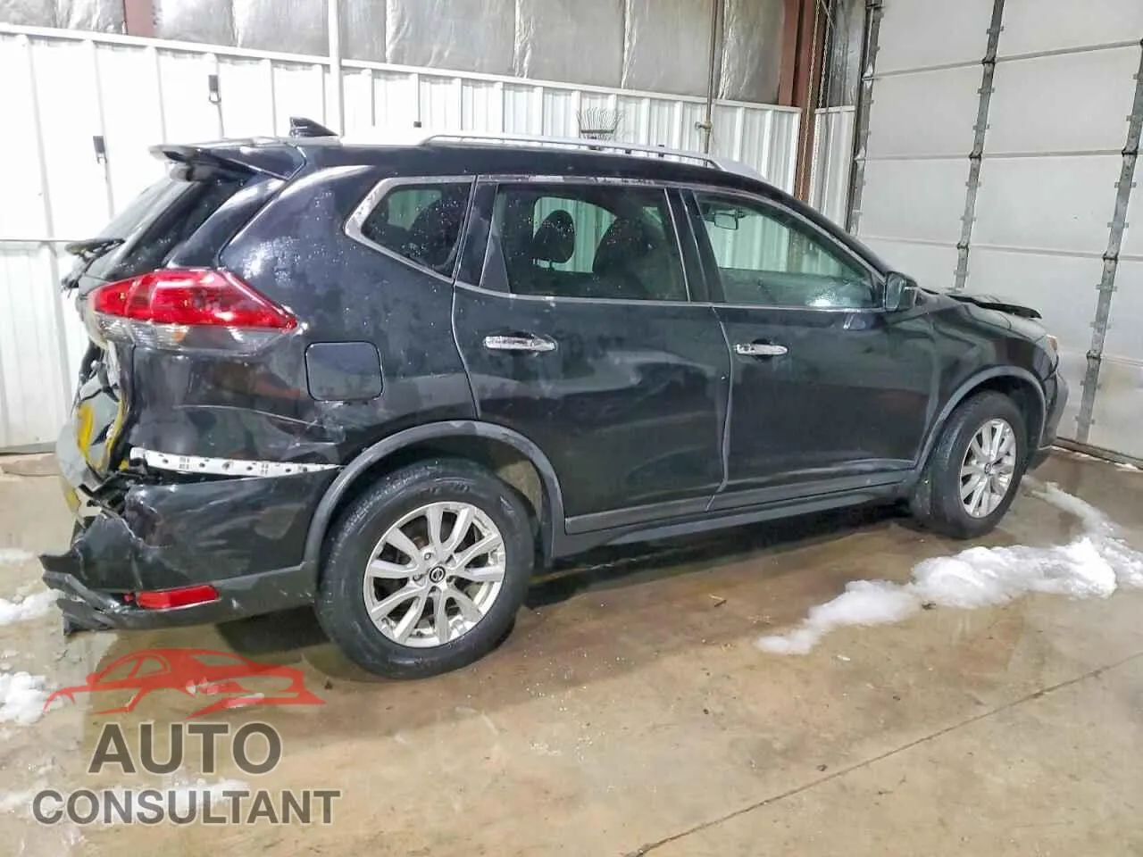 2018 NISSAN ROGUE Damaged VIN KNMAT2MV3JP577045 – side profile