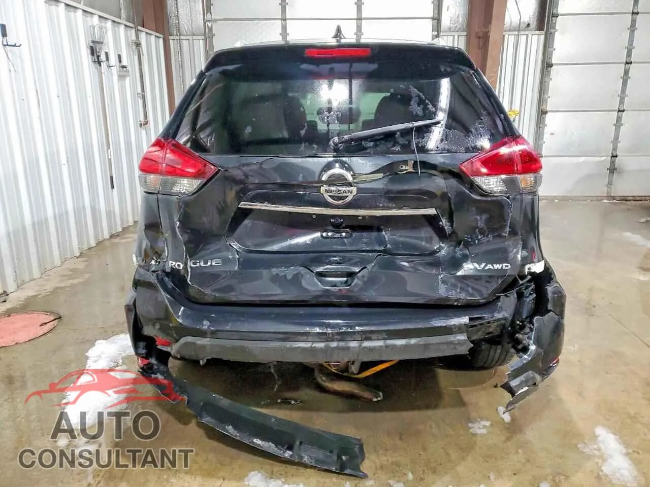 2018 NISSAN ROGUE Damaged VIN KNMAT2MV3JP577045 – engine bay