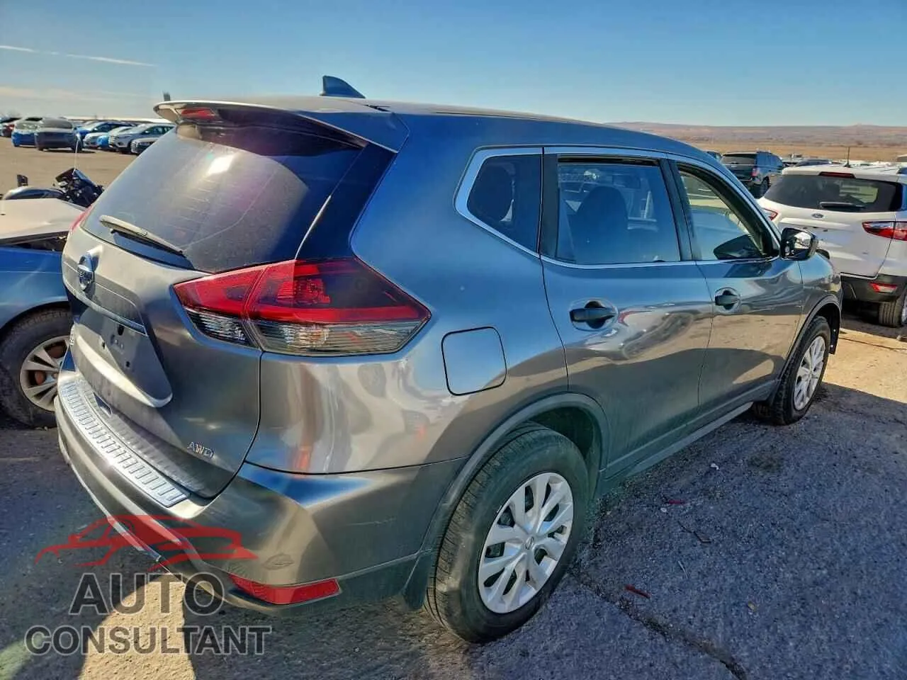 2018 NISSAN ROGUE Damaged VIN KNMAT2MV4JP516268 – side profile