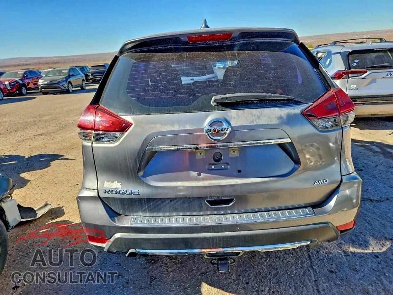 2018 NISSAN ROGUE Damaged VIN KNMAT2MV4JP516268 – engine bay