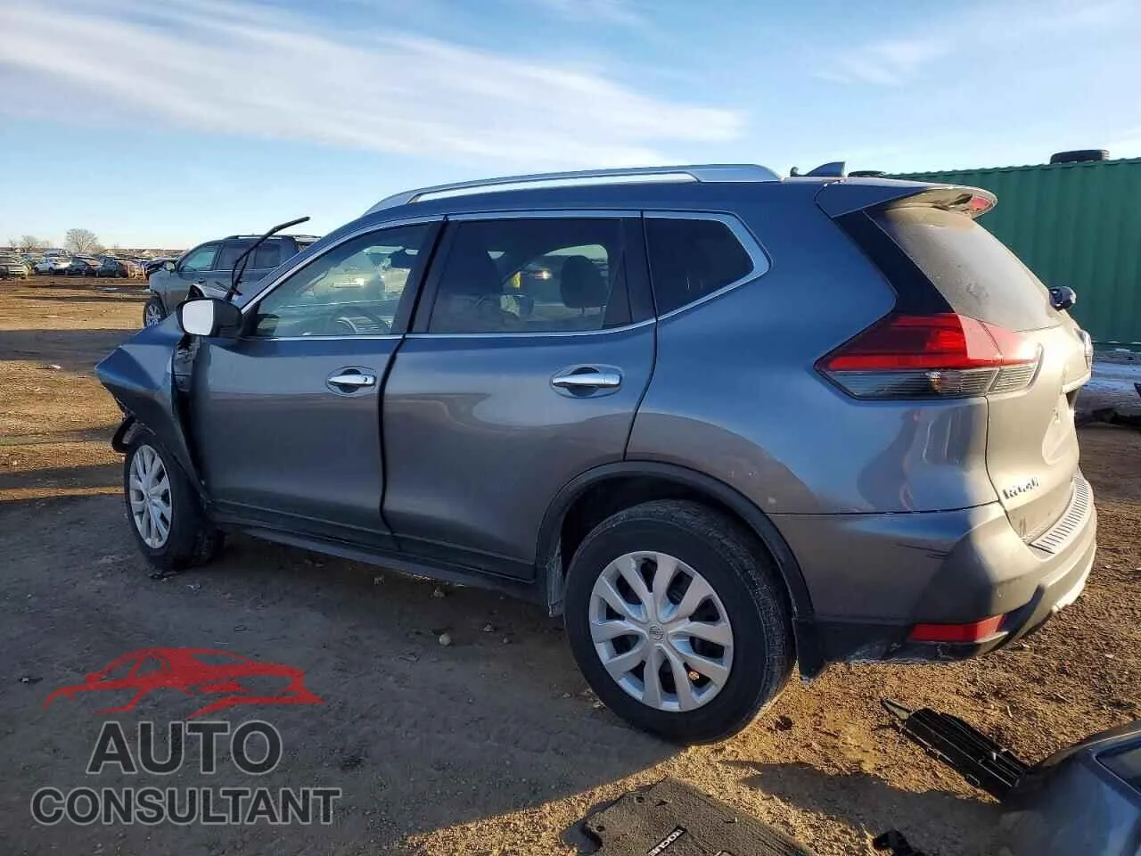 2017 NISSAN ROGUE Damaged VIN KNMAT2MV5HP511980 – rear exterior