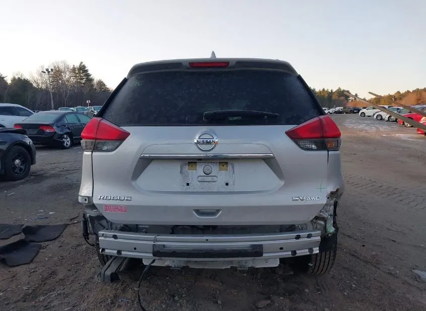 2018 NISSAN Rogue Used VIN KNMAT2MV8JP517682 – dashboard
