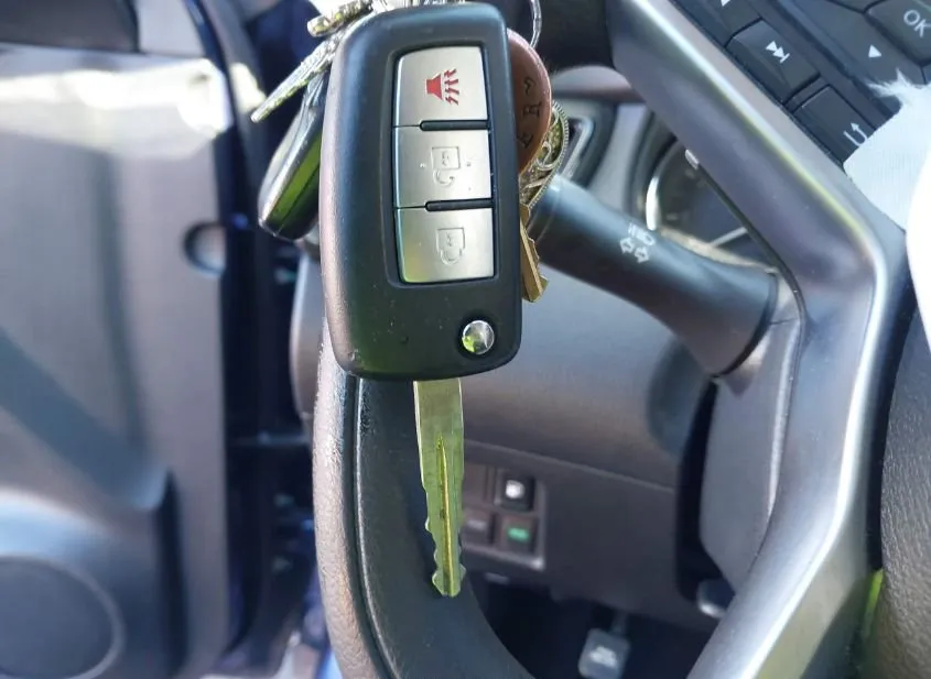 2019 NISSAN Rogue Used VIN KNMAT2MV8KP521474 – engine bay
