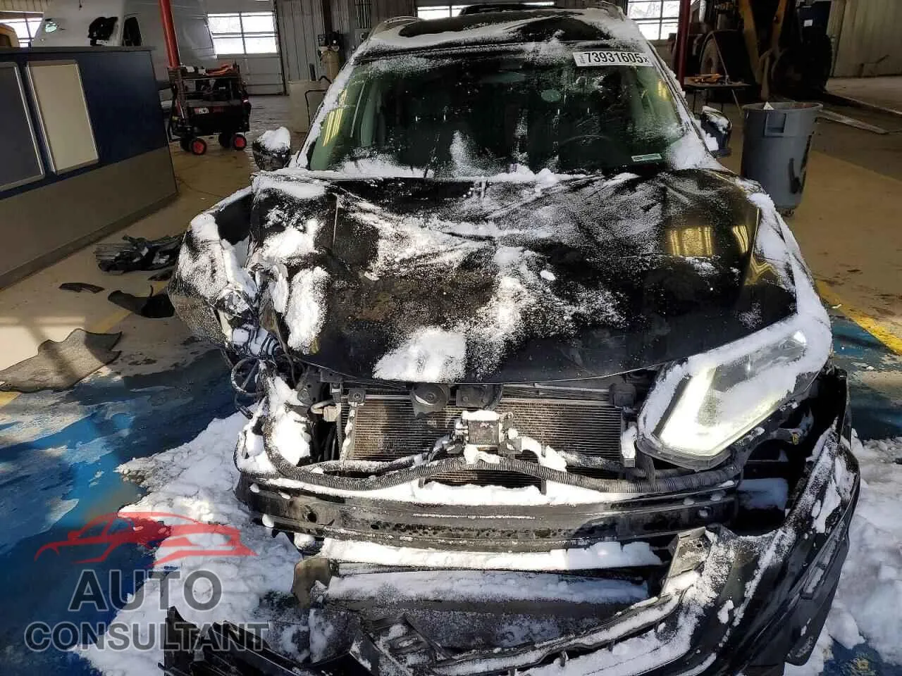 2020 NISSAN ROGUE Damaged VIN KNMAT2MVXLP517461 – interior seats