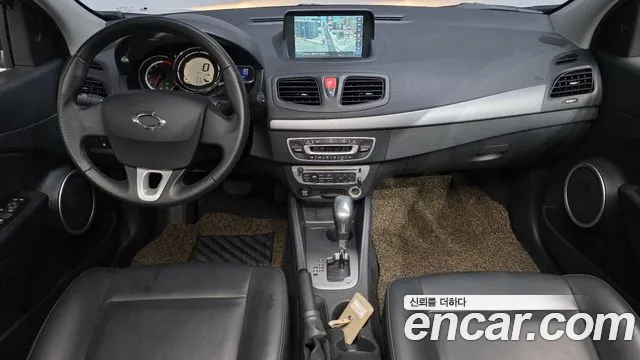 2017 Renault SM3 Neo LE Sold VIN KNMC4C2HMHP201732 – dashboard