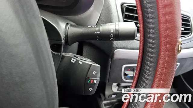 2018 Renault SM3 Neo LE Sold VIN KNMC4C2HMJP204253 – exterior detail