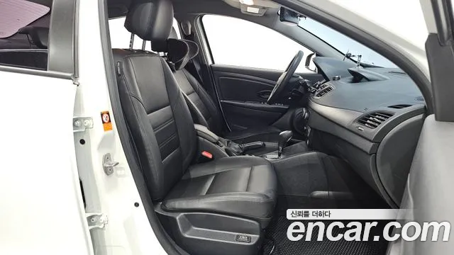 2018 Renault SM3 Neo SE Sold VIN KNMC4C2HMJP207511 – dashboard 2018 Renault SM3 Neo SE Sold VIN KNMC4C2HMJP207511 – dashboard