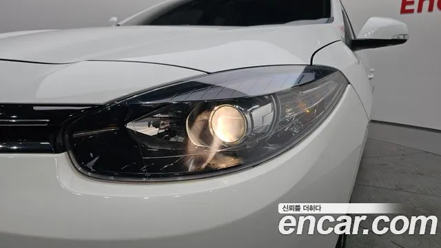 2018 Renault SM3 Neo SE VIN KNMC4C2HMJP208297
