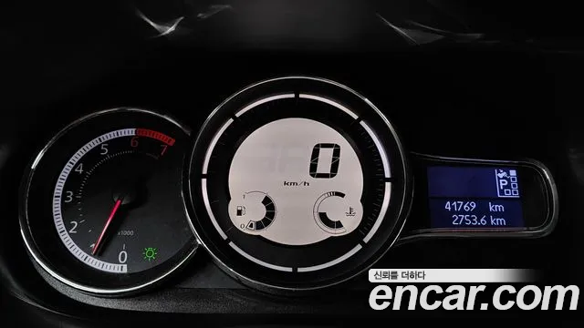2018 Renault SM3 Neo SE Sold VIN KNMC4C2HMJP208297 – dashboard