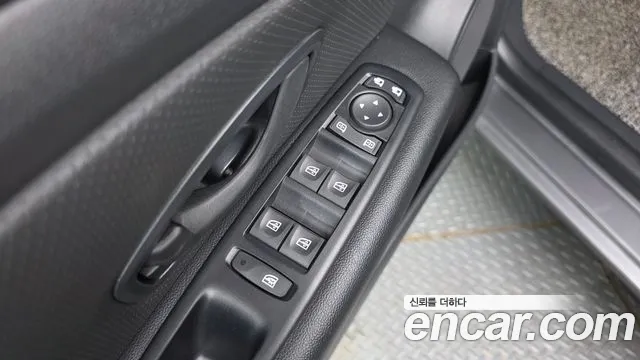 2019 Renault SM3 Neo SE Sold VIN KNMC4C2HMKP212471 – side profile