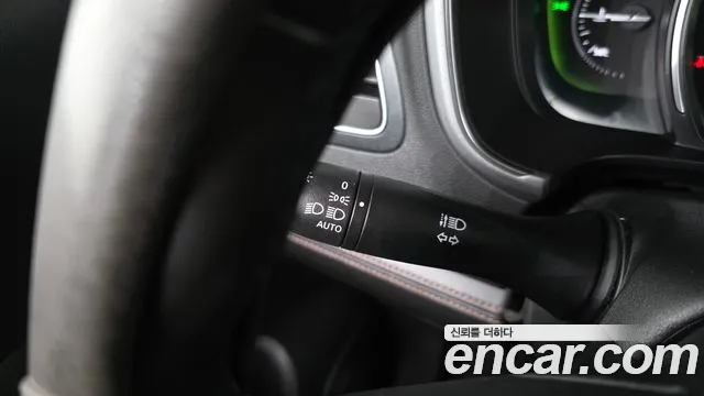 2023 Renault The New QM6 2.0 GDe PREMIERE 2WD Sold VIN KNME5C2B1PP098951 – interior seats