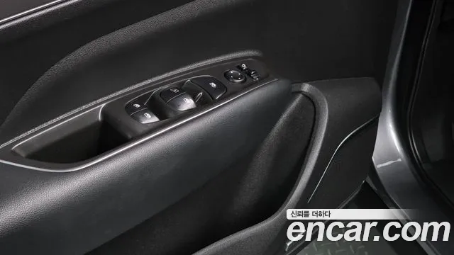 2018 Renault QM6 Gasoline 2WD RE Sold VIN KNME5C2B3JP002339 – trunk area