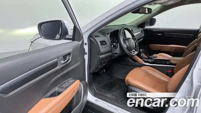 2023 Renault The New QM6 2.0 LPe RE Signature 2WD Sold VIN KNME5C2C1PP084640 – interior seats