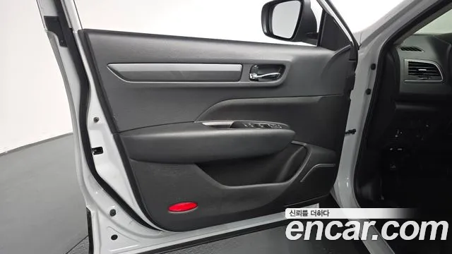 2025 Renault The New QM6 2.0 LPe LE 2WD Sold VIN KNME5C2C2SP102992 – interior seats 2025 Renault The New QM6 2.0 LPe LE 2WD Sold VIN KNME5C2C2SP102992 – interior seats